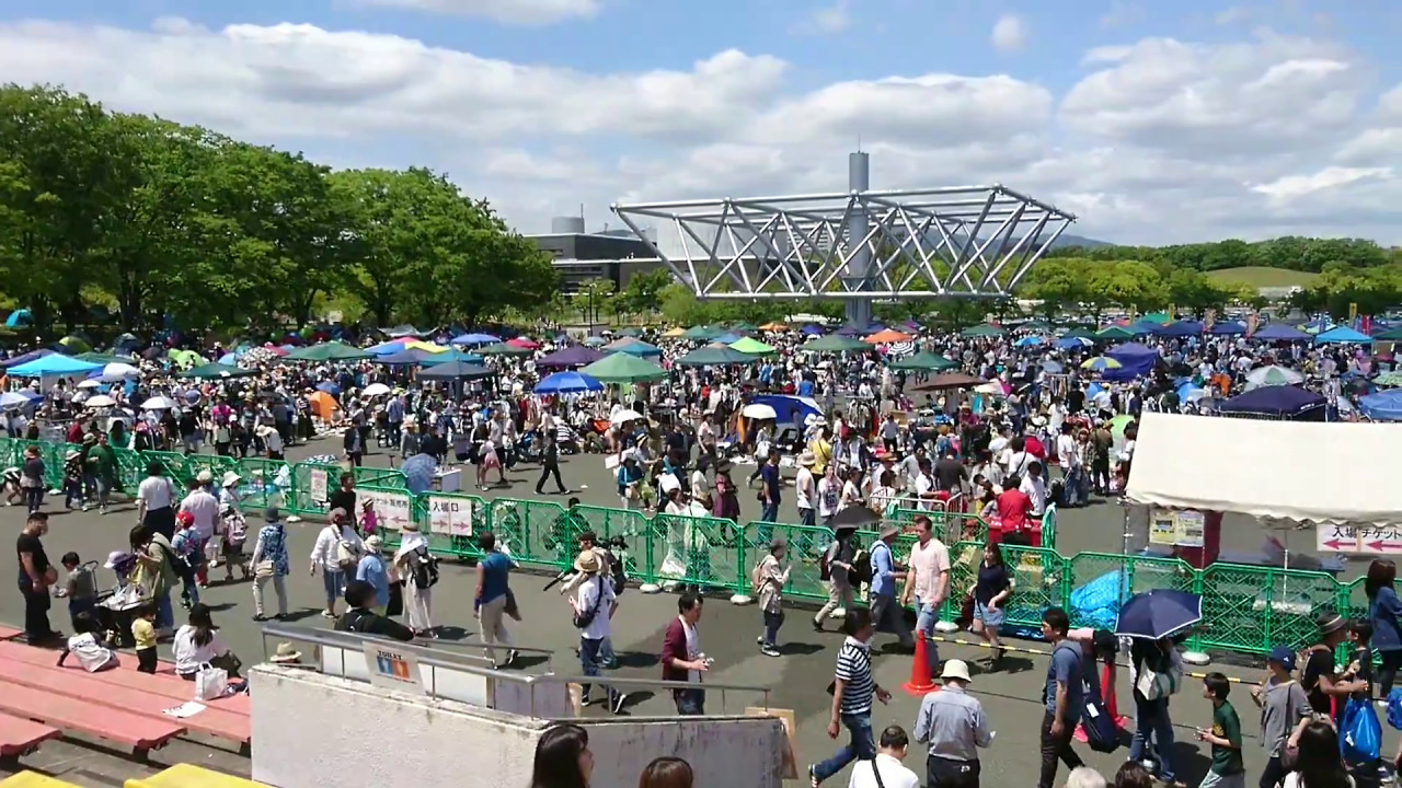 フリーマーケット In 万博記念公園 そうです はい の気ままなブログ