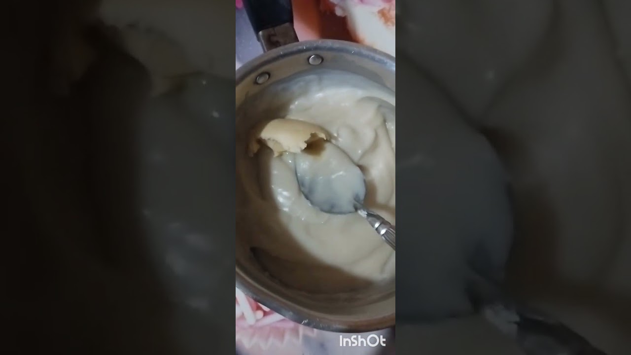 وصفة خبز محشي مع تحلية الفرولة في المول الاسطوري