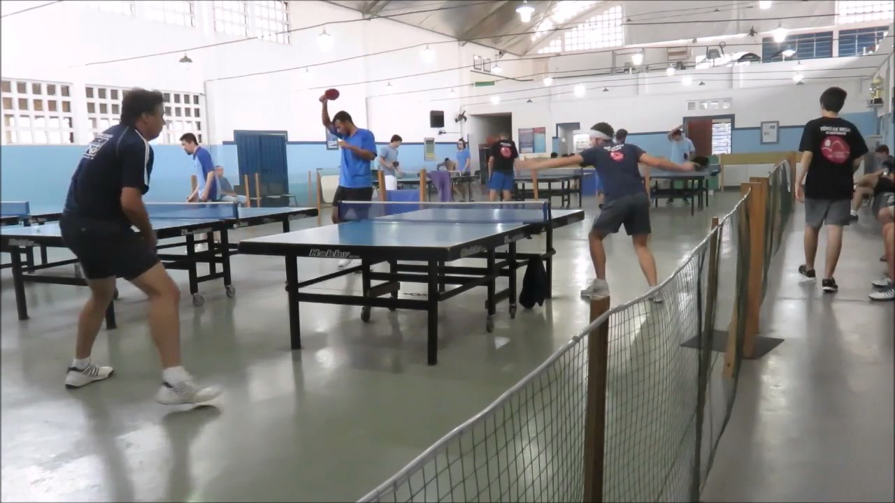 academia de tenis de mesa