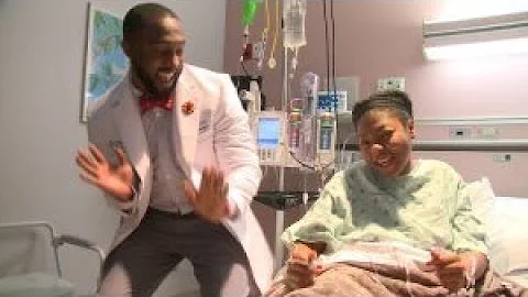 The 'Dancing Doctor' Visits Children's Hospital Vi...
