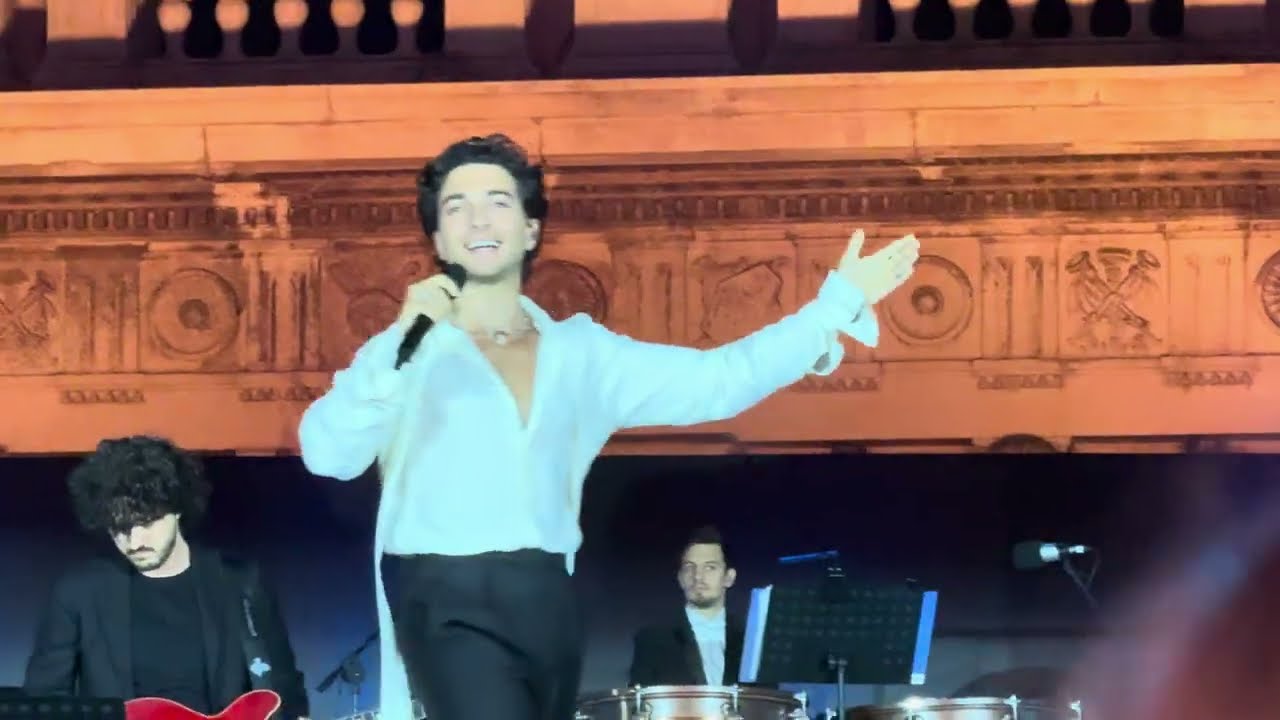IL VOLO-SUMMER TOUR: GIANLUCA GINOBLE IN 