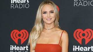 Bachelor Star Lauren Bushnell Shows Off 'Cutie' New Boyfriend Devin Antin Content