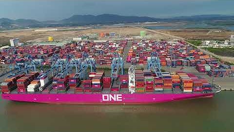 TCIT đón tàu ONE APUS lần đầu tiên cập cảng làm hàng # TCIT welcomed the maiden call of ONE APUS