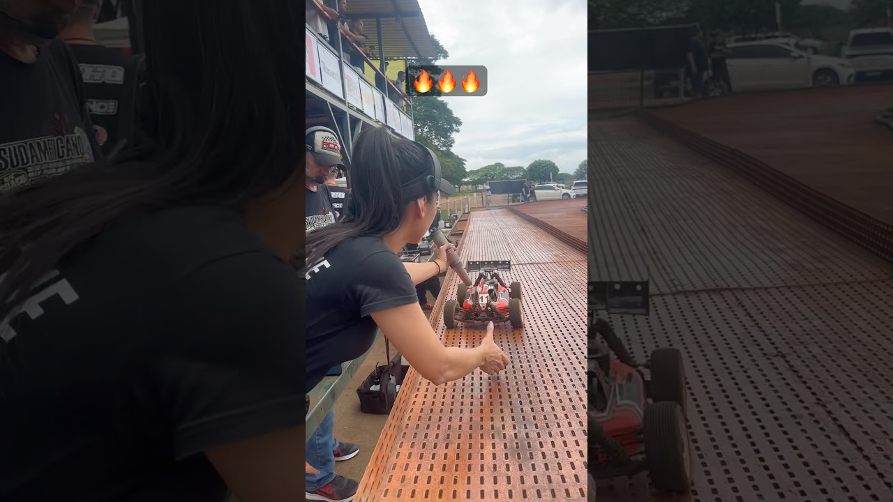 PitStop na Corrida offroad de Buggy Nitro!