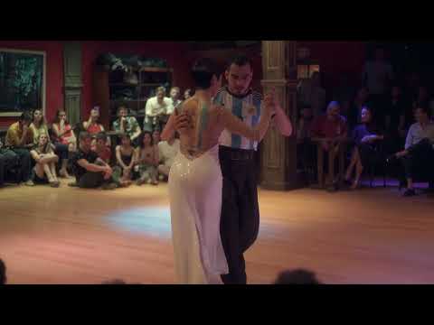 Video Festejo Argentina Campeón Mundial, Bailan Naomi Gonzalez y Santiago Marolo en Muy Lunes.