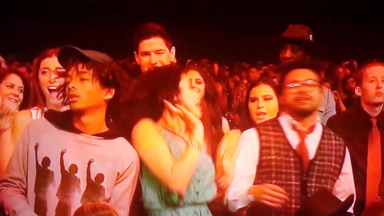 5sos What I Like About You on the AMAs