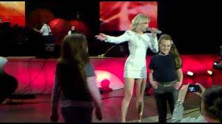 Jelena Rozga-Jer se navikne covek-Sava Centar 11.11.2011. by ANICA