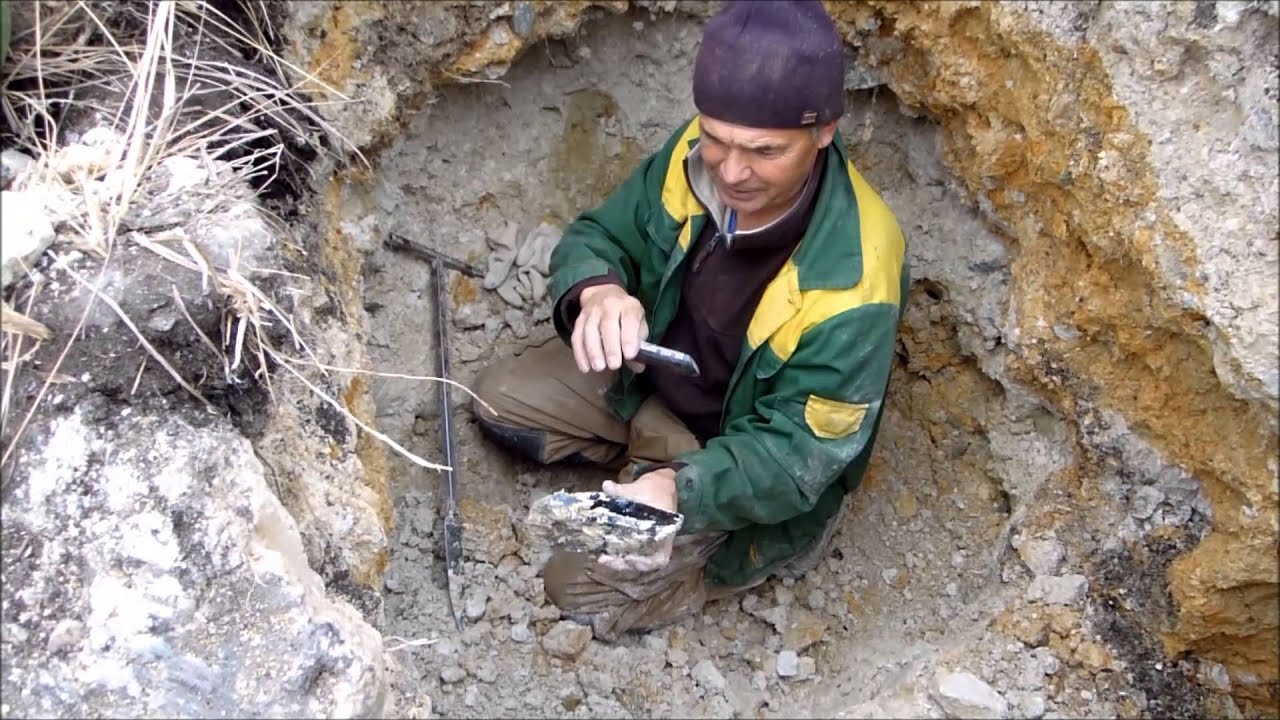 Кварц на карьере у п.Южный-Челяб.обл.-11.2014