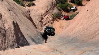 MOAB Hell’s Gate - TankGirl Rocks NoLOCKERS