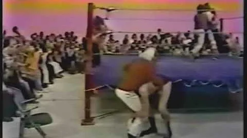 Bounty Hunters vs Robert Gibson, Jackie Welch (CWA...