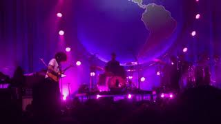 Vampire Weekend “Sunflower” Live (Toronto, ON)