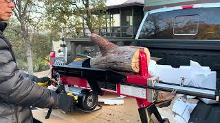 Splitting log with Harbor Freight 5 Ton electric log splitter