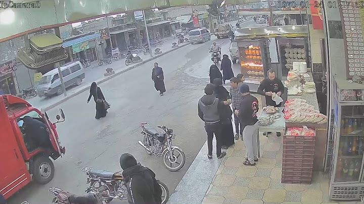 كاميرات المراقبة ترصد لحظة إنفجار عبوة ناسفة في مدينة الباب شرق حلب السورية