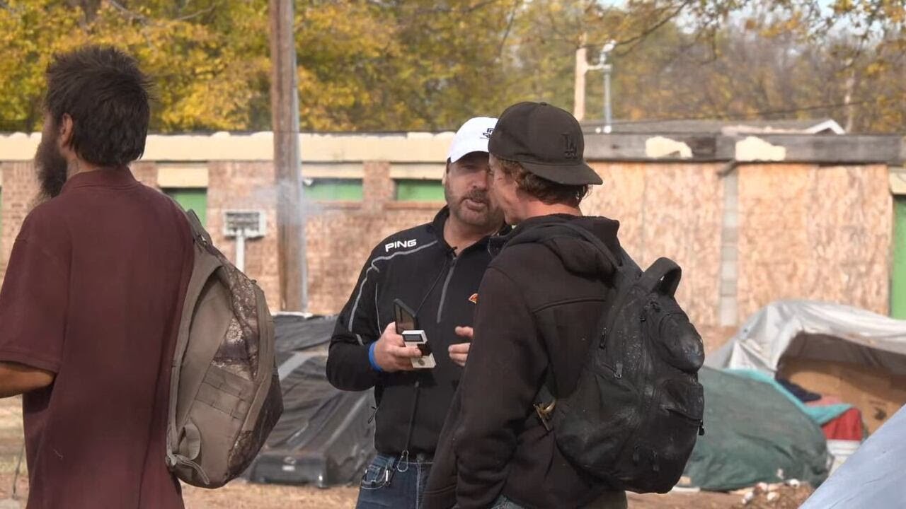 Local organizations join together to assist homeless veterans during ...