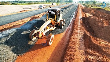 OMG !! Action Liugong Grader Team Spreading Gravel Operation Skills Workers Process Grading