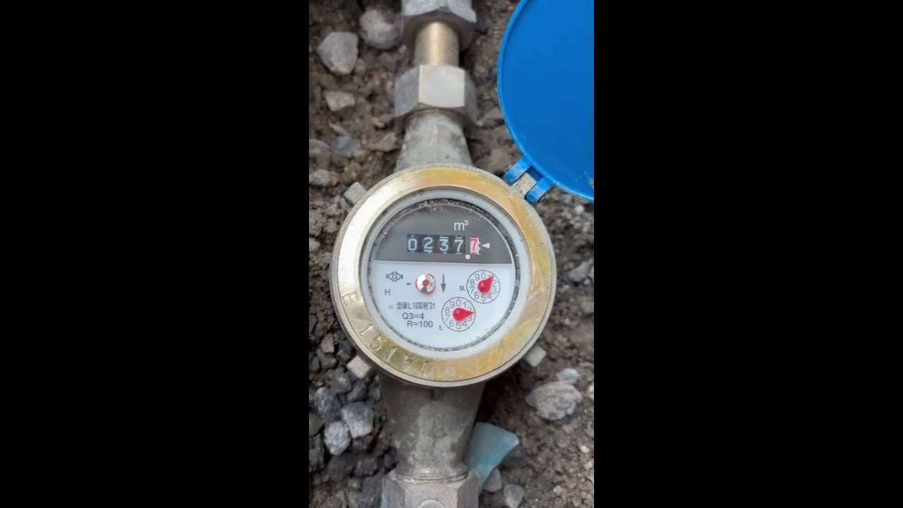 水を使っていないのに、数値が上がる水道メーター