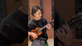 ㊗️350万再生3秒後に豹変する高校生/ transforms in 3 seconds#ukulele #ウクレレ #fingerstyle  #fujiikaze #flydaychinatown