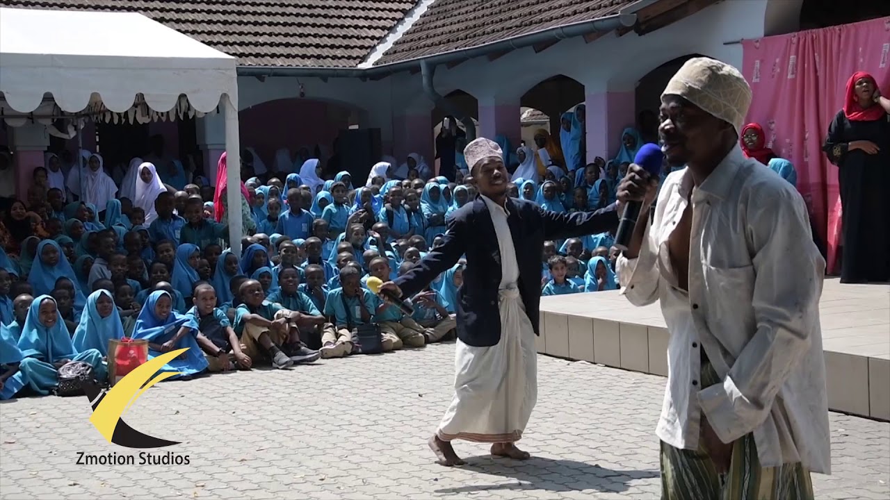 MAU MPEMBA ALIVOZIGUSA HISIA ZA  WATOTO WA  S O S