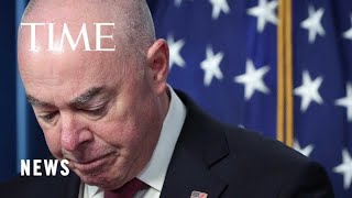 Alejandro Mayorkas, Secretary Of Homeland Security, Lays Out Asylum Plan As Le 42 Nears End