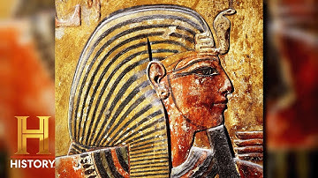 Ancient Aliens: Secret Stargate in Sacred Egyptian Temple (Season 18) | History