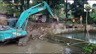 PROSES PERBAIKAN MATA AIR KARANG KAMULYAAN TAMPIAN BAGOGOG KLAPANUNGGALBOGOR