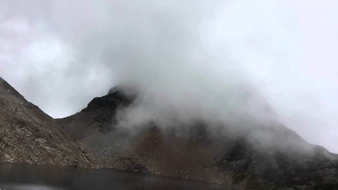 Timelapse video of Foggy Lake in Gothic Basin
