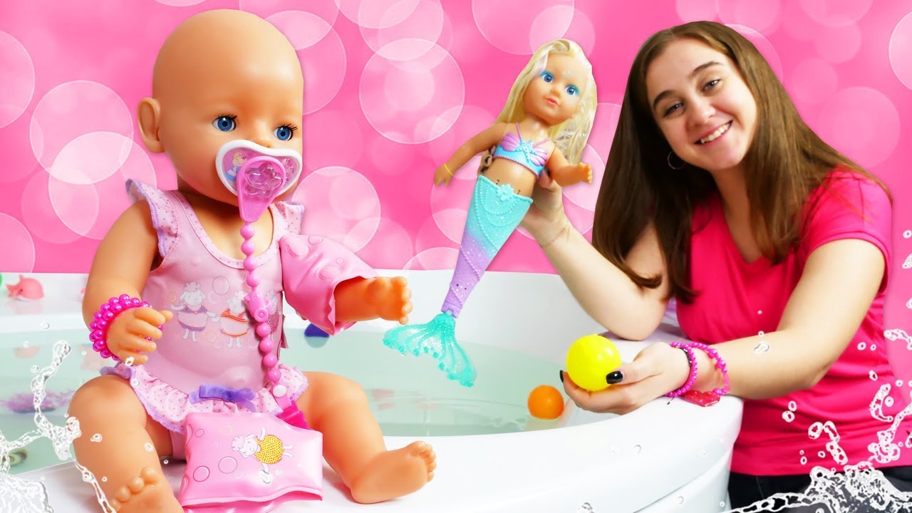 Baby Born ve denizkızı havuzda. Bebek bakma oyunları Baby Born ve denizkızı havuzda. Bebek bakma oyunları
