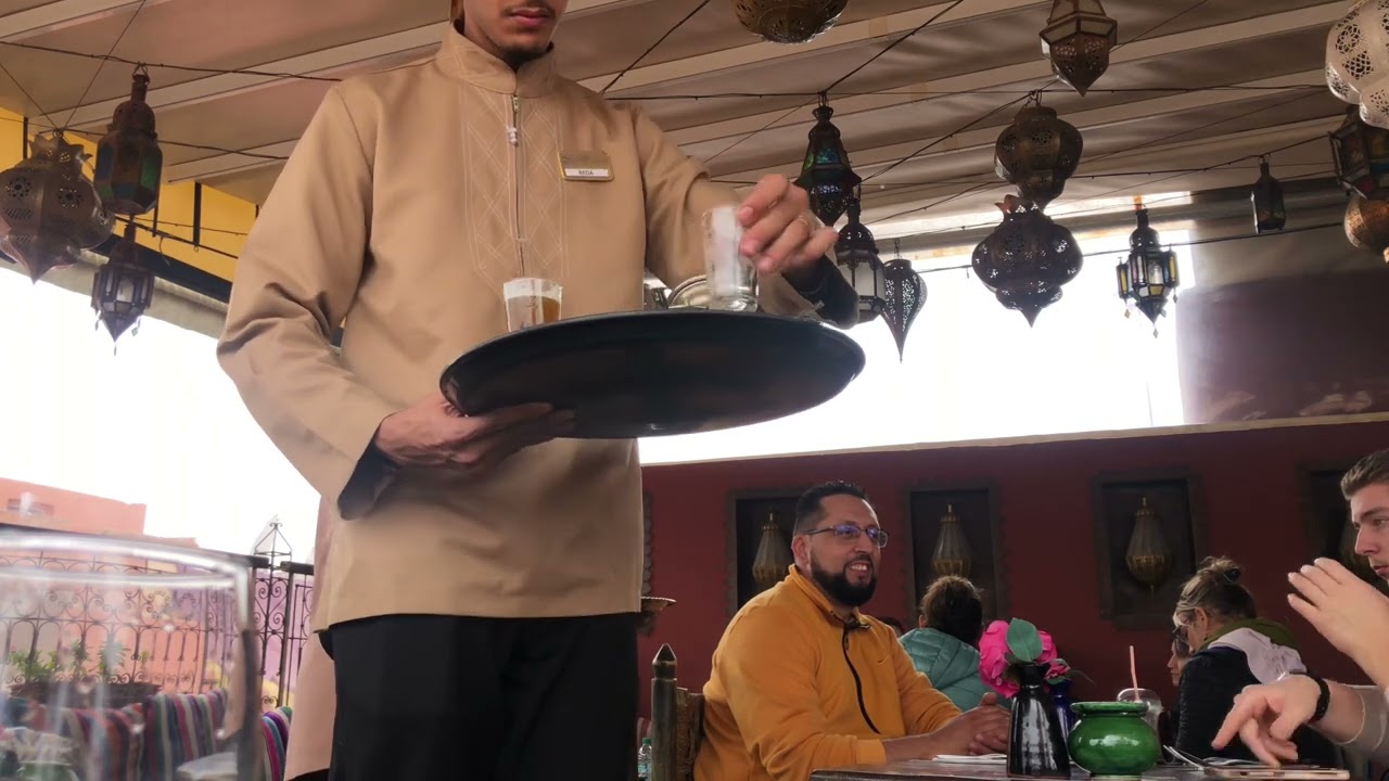 Marrakech Mint Tea. Il The in Marocco