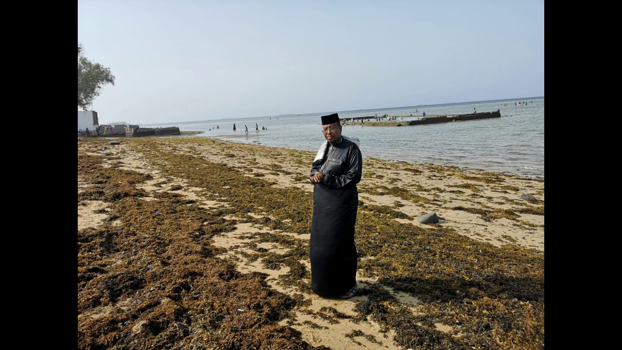 sheikh Mousse Ismail by sheikh Omar Aden