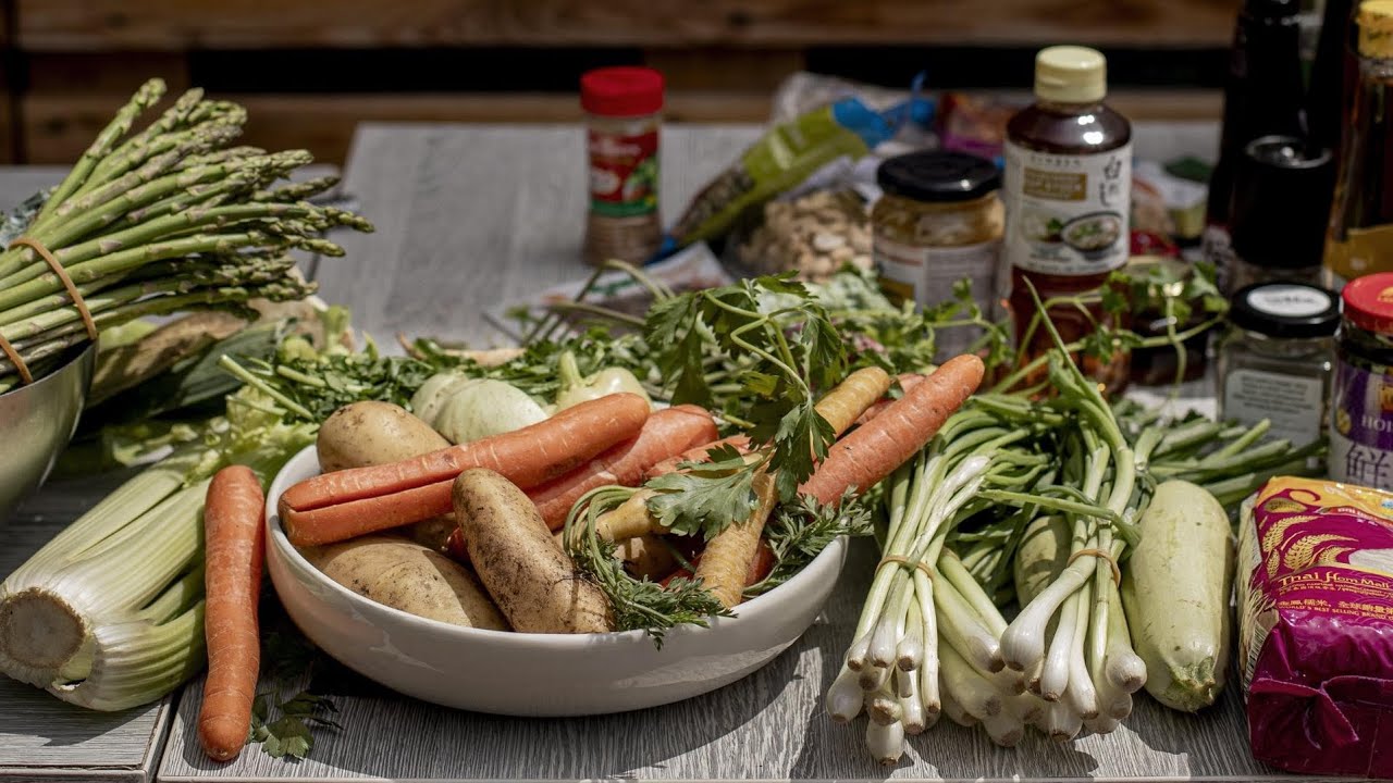 Imali smo 2 rodjendana,i 7 dan ramazana..pravili smo iftar,imali goste..pogledaj te