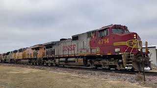 Chasing BNSF 4714 from Cambridge to Enterprise IA on the Spine Line