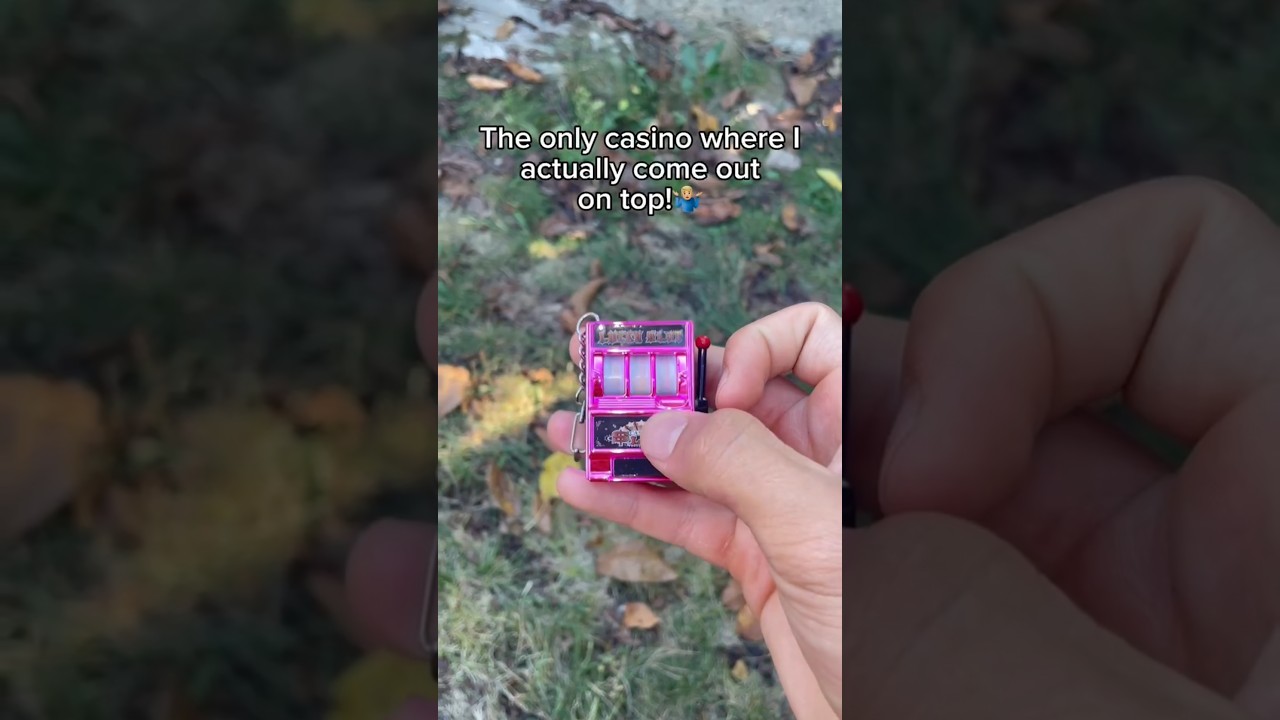 casino gratis welkomstbonus on top 🎩 casino 777 slotmachine gambling keychain