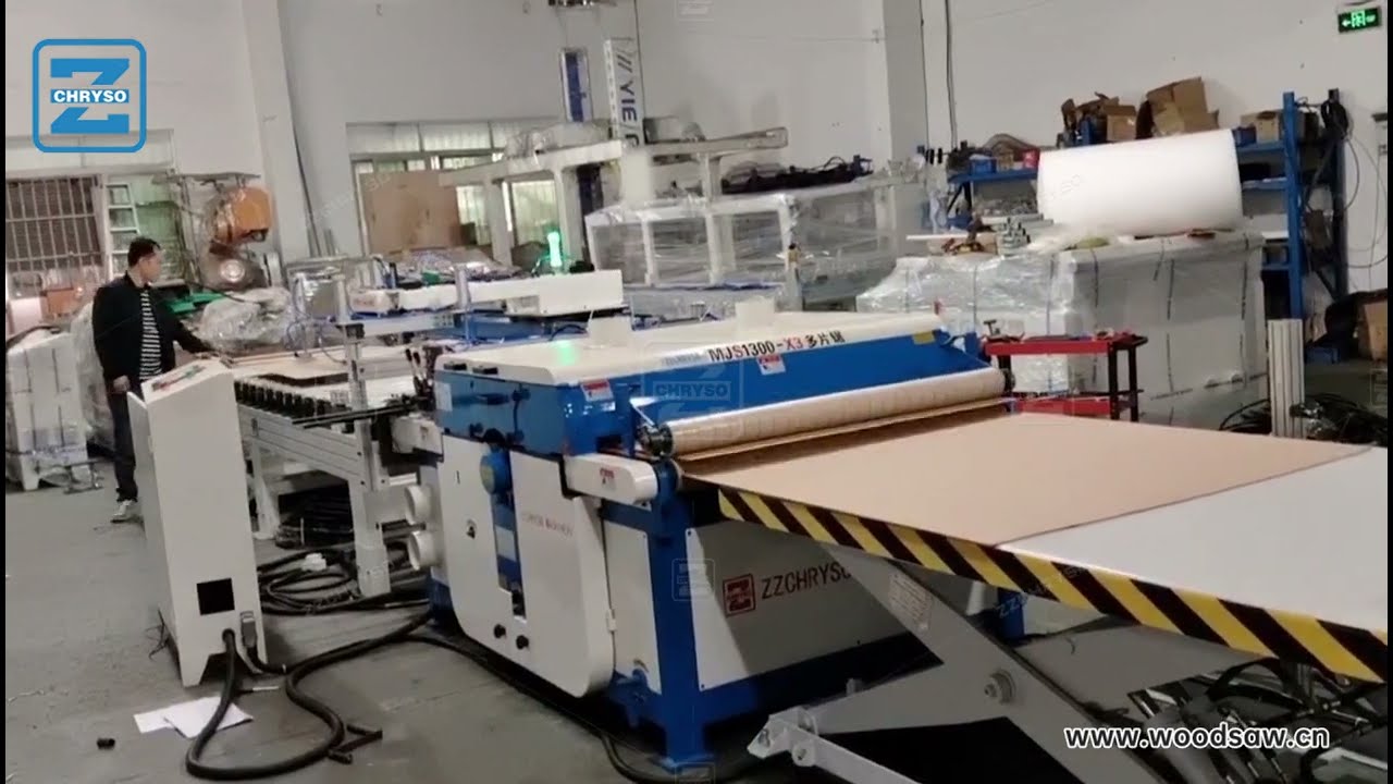 Многопильный станок для деревянных досок с загрузкой и разгрузкой