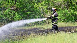 Firefighters Extinguish Grass Fire in Fox Lake, IL 05/15/26