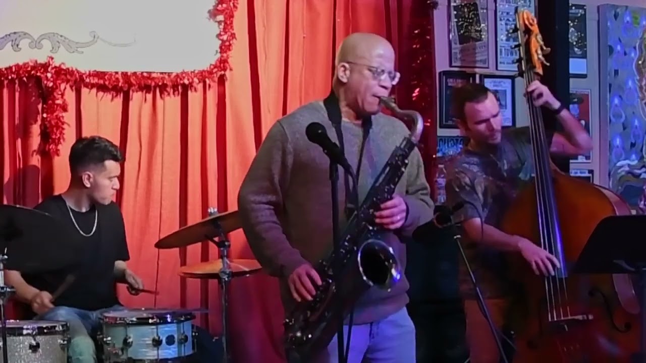 Kyle Turner Emmit's Mar 10, 2024