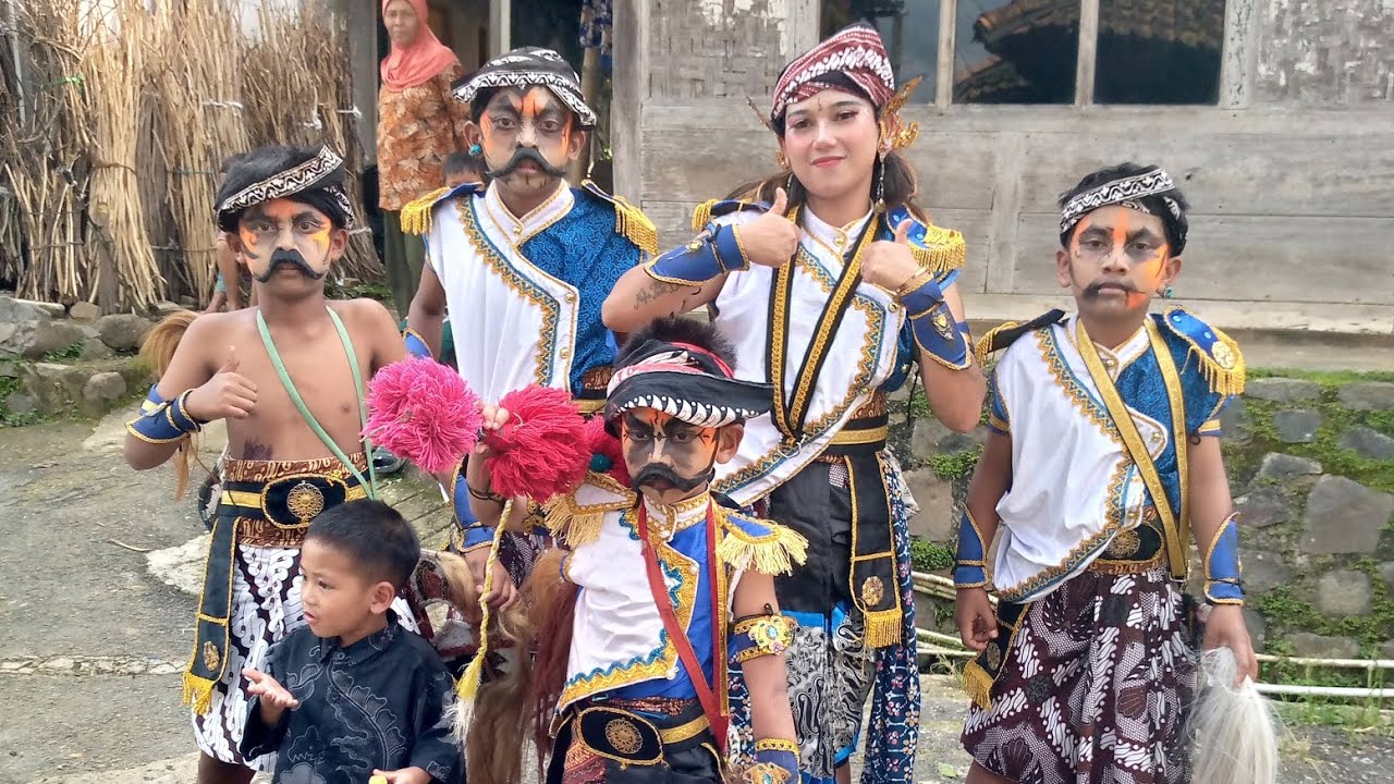 Kesenian tari jaranan KRIDO TIRTO SARI|TLAHAB PEJAWARAN BANJARNEGRA