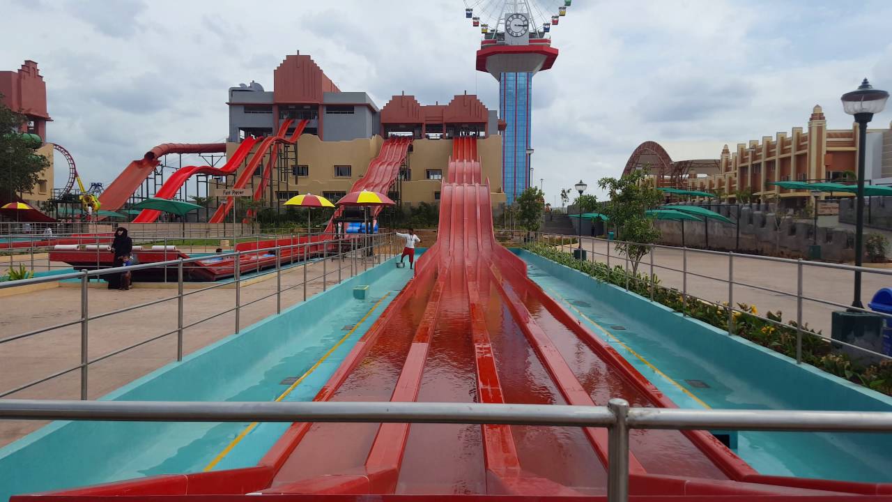Amaizing Fun Racer At Wonderla In Hyderabad In HD - YouTube