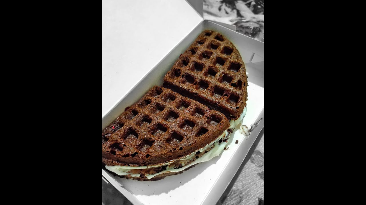 Triple chocolate waffle Best belgian Waffle Pune shorts YouTube