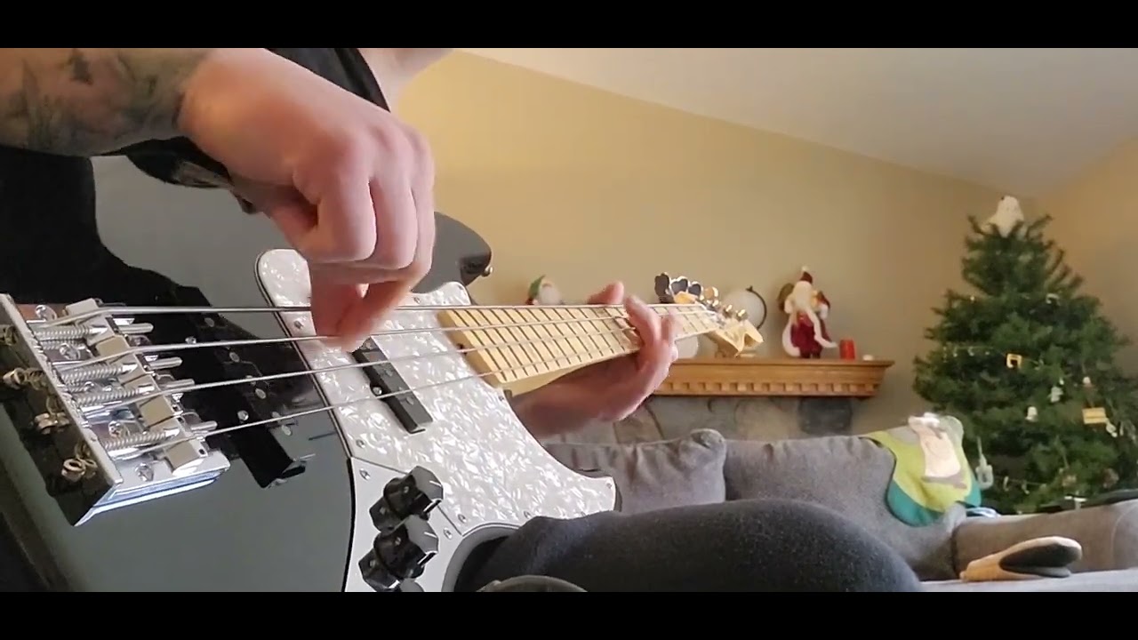 Updated USA Geddy Lee with GHS Super Steels and an actual Badass II bridge! ‎@TheGHSStrings 