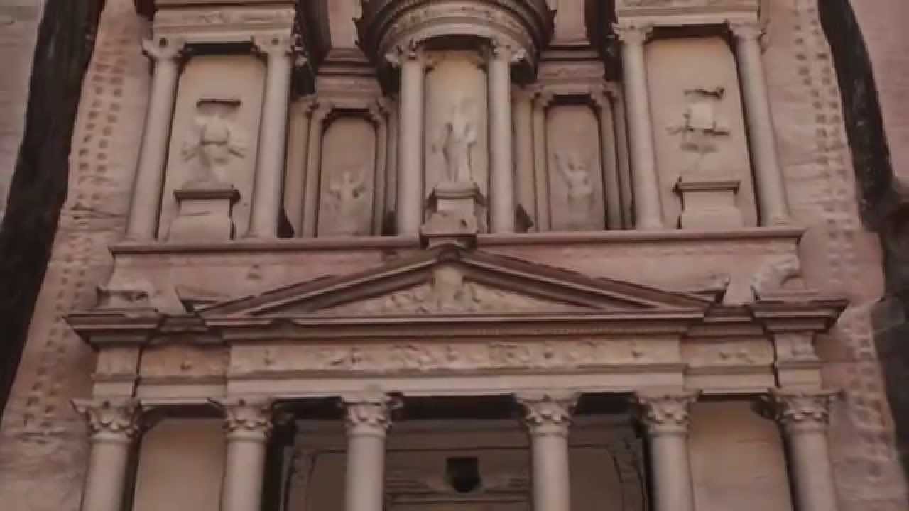 3D Heritage Documentation  - Animation of the 3D Laser scan Model of "The Treasury" in Petra