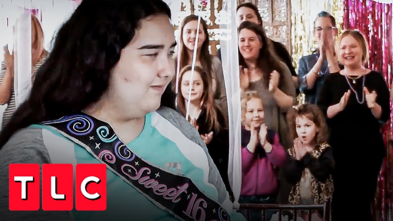 Brilló en su cumpleaños gitano con un vestido polémico | Mi Gran Boda Gitana  | TLC Latinoamérica