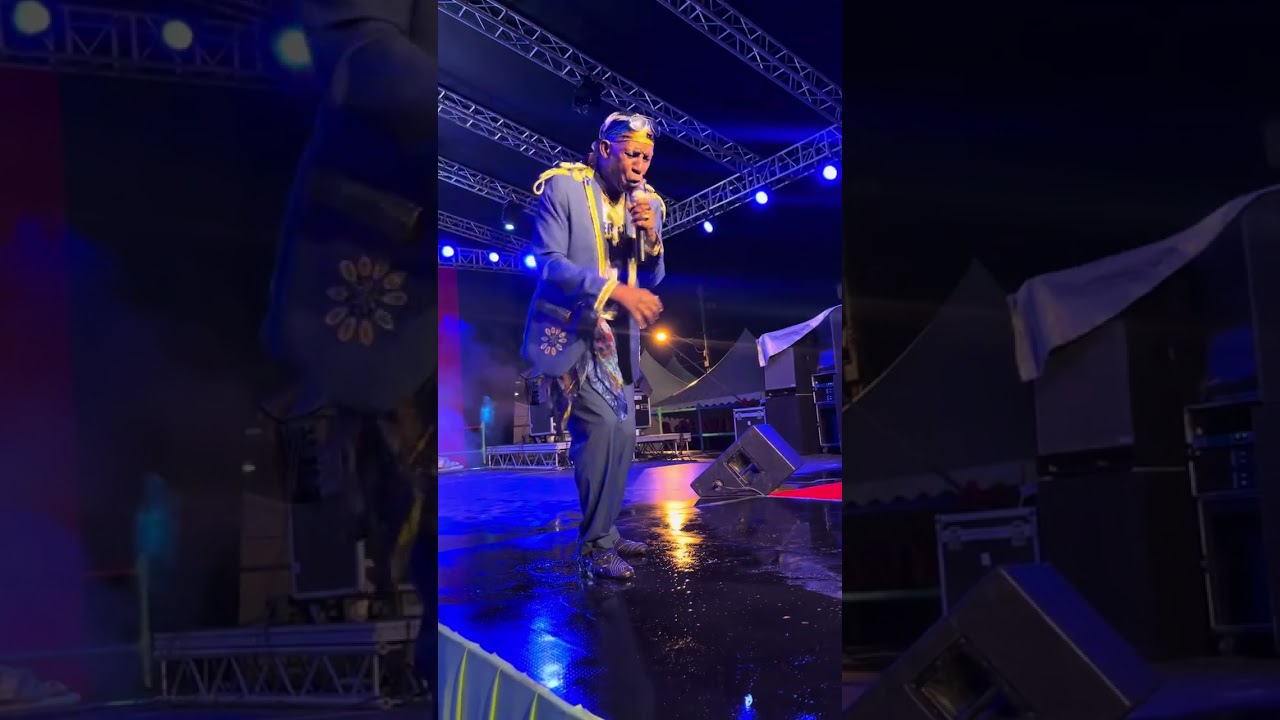 Super Blue moves the Crowd with Classics | Carnival Village 2025