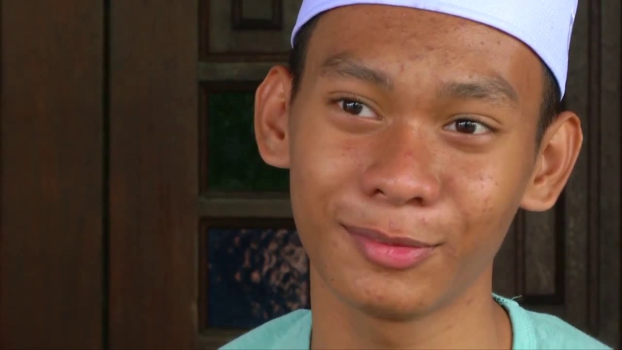 DOKUMENTARI TV - CAHAYA AL-QURAN (SYAHADAH 2019 RTM)