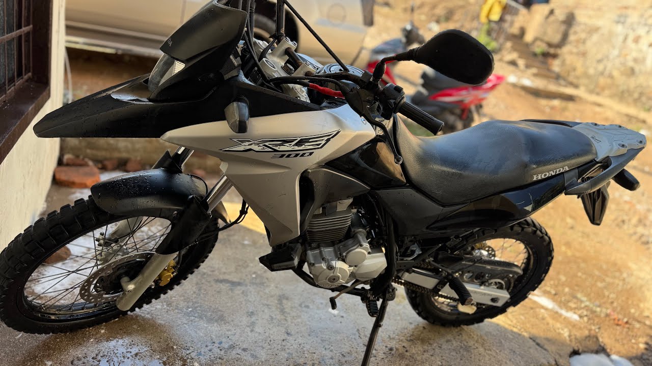 Xre300 foco led potente, restaurando curva de escape y detallándola 