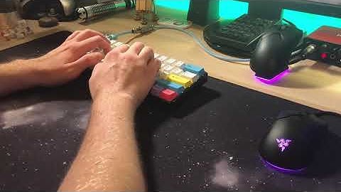 Novelkeys Kailh Box Jade Sound Test / ASMR | GK61 | Clicky Keyboard Typing Sounds