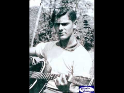 Putar Johnny Come Listen - Charlie Feathers