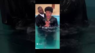 church fails  #helpmemakethismakesense #cringe #youtubeshorts #butifyoucloseyoureyes