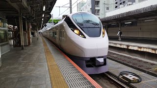 回9445M E657系 K4編成 上野集約臨 上野始発赤塚行の団体列車に伴う送り込み回送 団体列車が上野駅17番線に入線するシーン