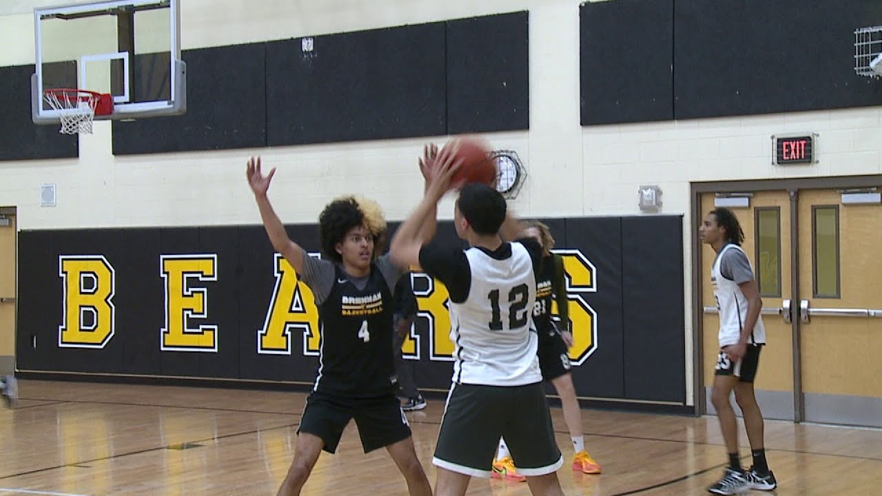 Brennan Bears boys' basketball maintain high intensity at practice ahead of playoff matchup