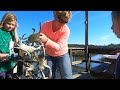 Our best BLUE CRAB CRABBING trip of the year (BIGGEST crabs)